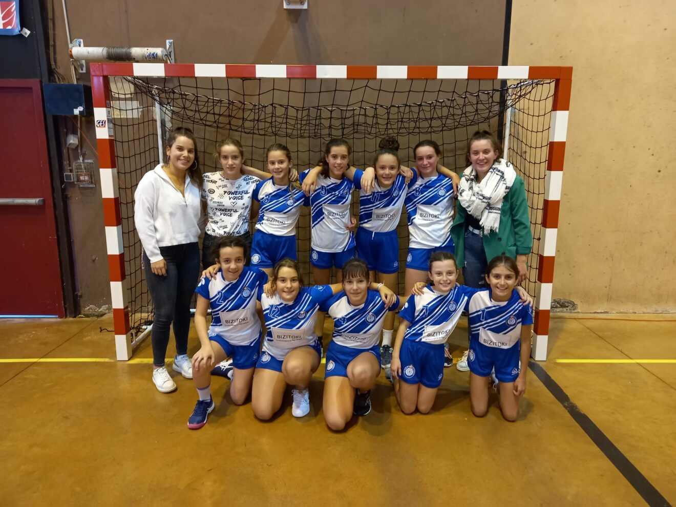 13 Ans Filles Ussp Amikuze Handball 